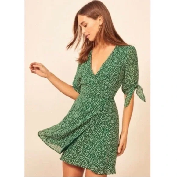 Reformation Sammy Floral Wrap Dress in Wyoming Print - Picture 11 of 11